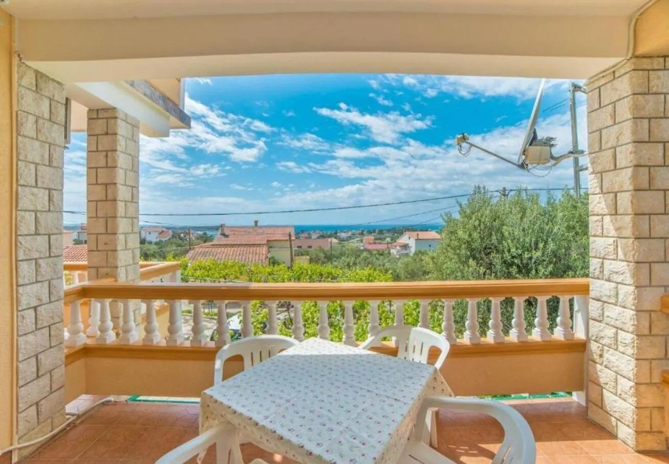 Apartments Dusa Banjol Croatia