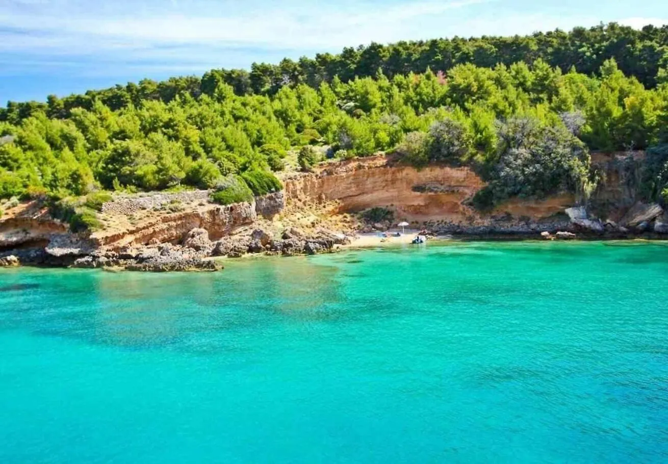 Apartments Dusa Banjol