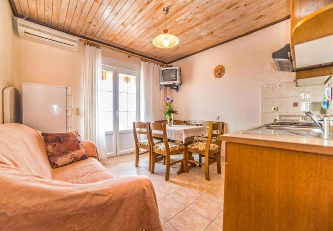 Apartments Dusa Banjol 0*,