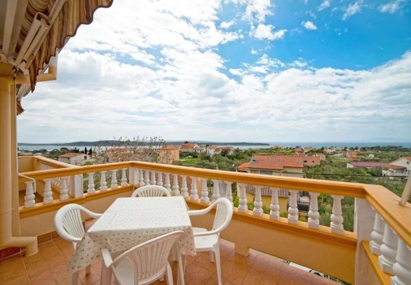 Apartments Dusa Banjol